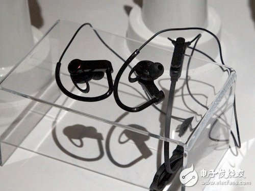 Heart Rate Earphones是一款支持心率监测的蓝牙耳机产品