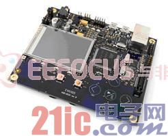 图2 AT32UC3A0512微控制器开发板