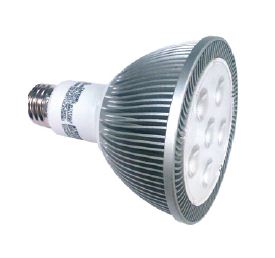 图2,反激方案最适用于功耗低于50W的应用，覆盖了所有螺口直换型LED灯泡产品，以及很多射灯和泛光灯