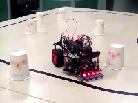 Arduino-2WD轻量型移动机器人避障功能演示